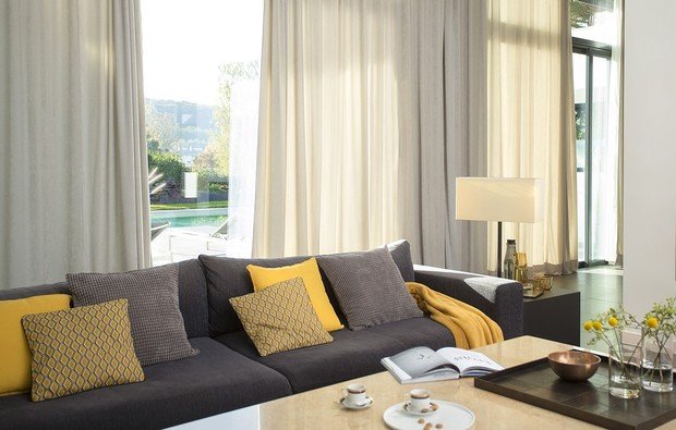 Somfy motorised curtain application reference